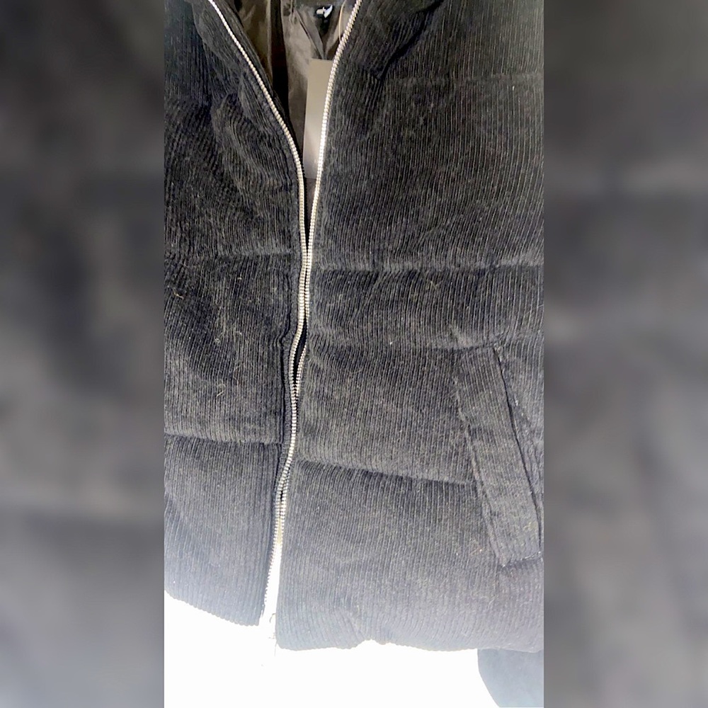 Puffer Jacket - Picture 2 of 3